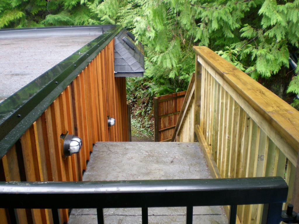 Davis Brook Retreat Bed & Breakfast Sechelt Phòng bức ảnh