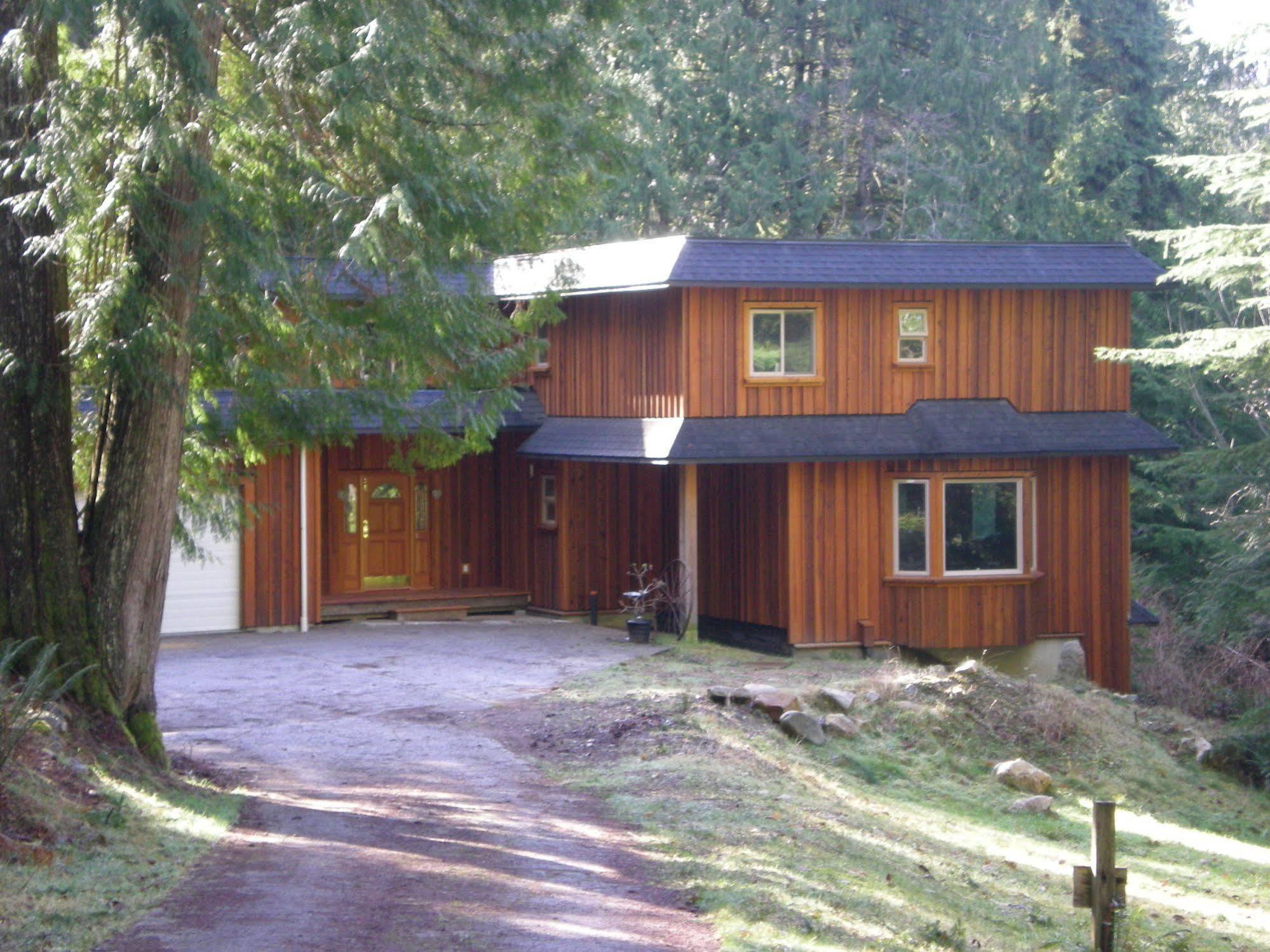 Davis Brook Retreat Bed & Breakfast Sechelt Ngoại thất bức ảnh