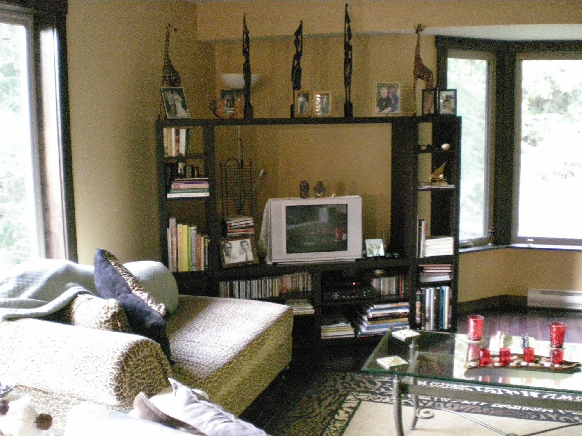 Davis Brook Retreat Bed & Breakfast Sechelt Ngoại thất bức ảnh