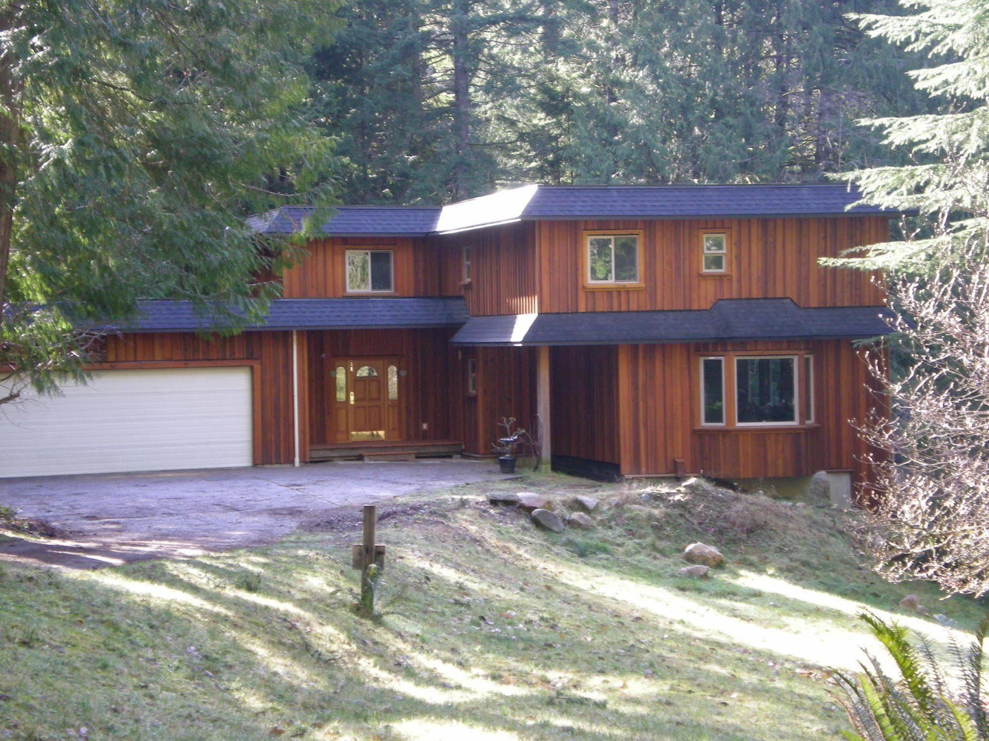 Davis Brook Retreat Bed & Breakfast Sechelt Ngoại thất bức ảnh