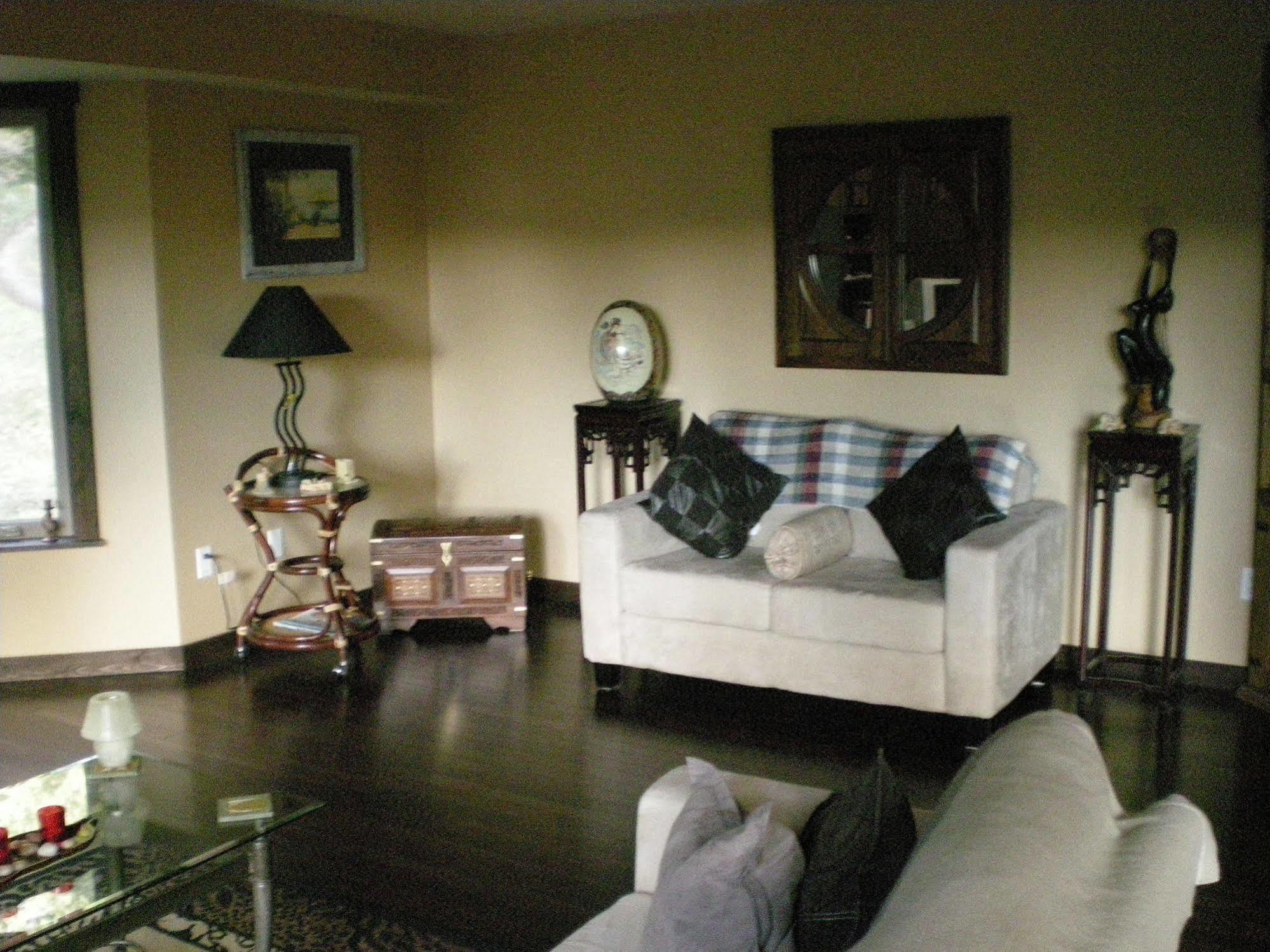 Davis Brook Retreat Bed & Breakfast Sechelt Ngoại thất bức ảnh