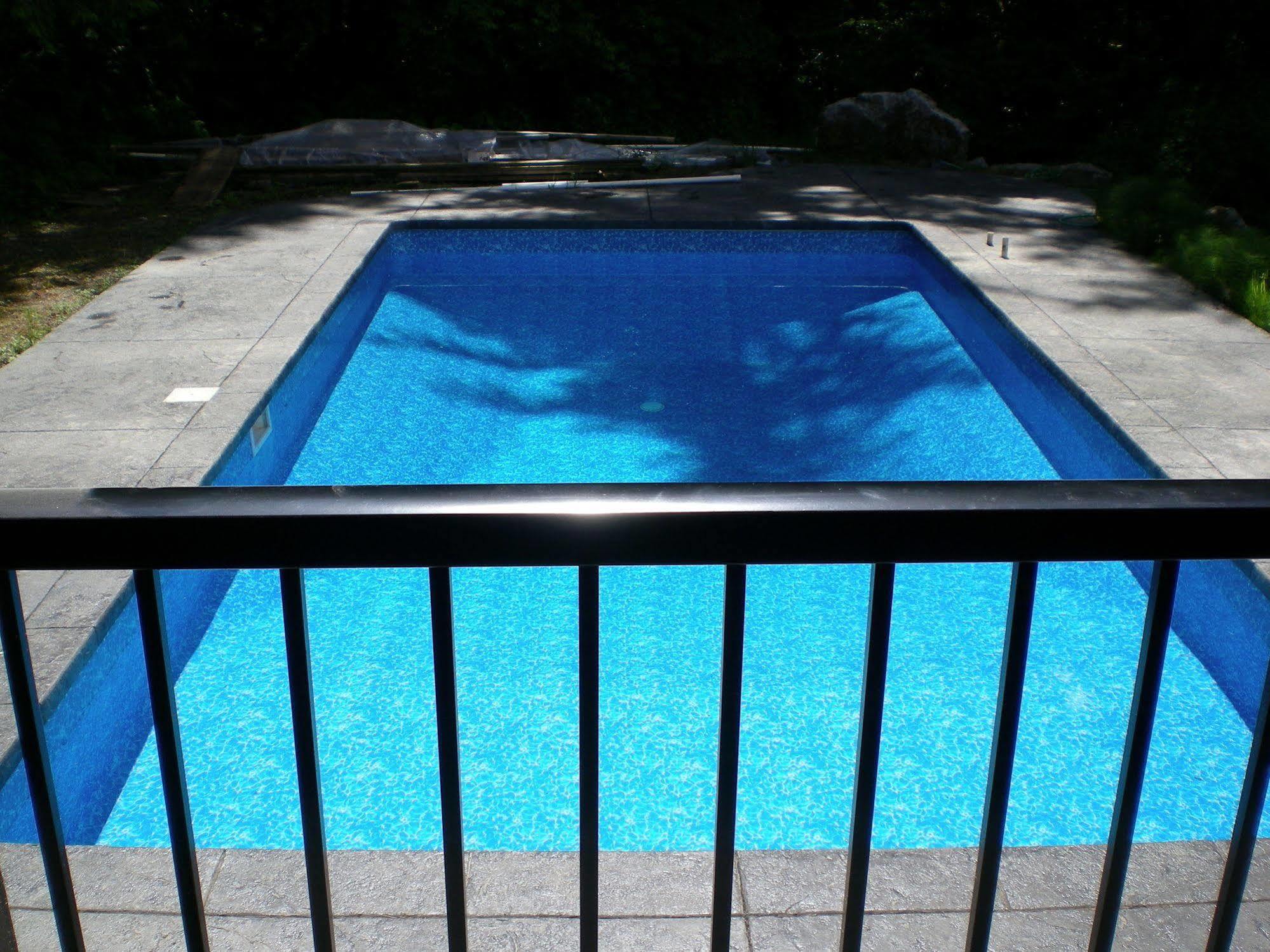 Davis Brook Retreat Bed & Breakfast Sechelt Ngoại thất bức ảnh